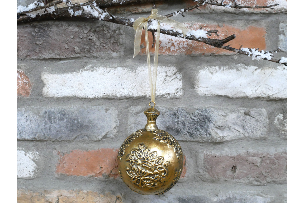 Gold Bauble