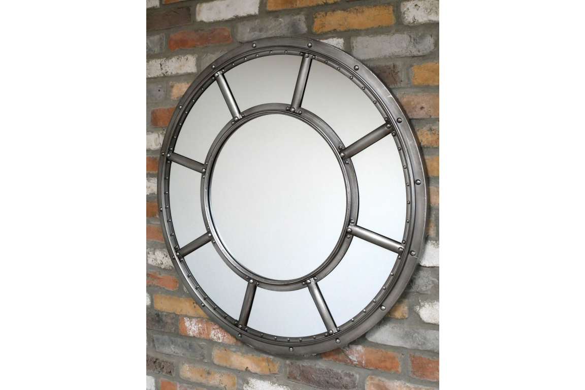 Circle Mirror