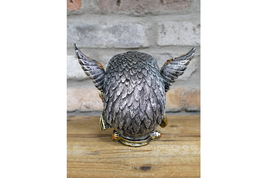 Bird on Skull
