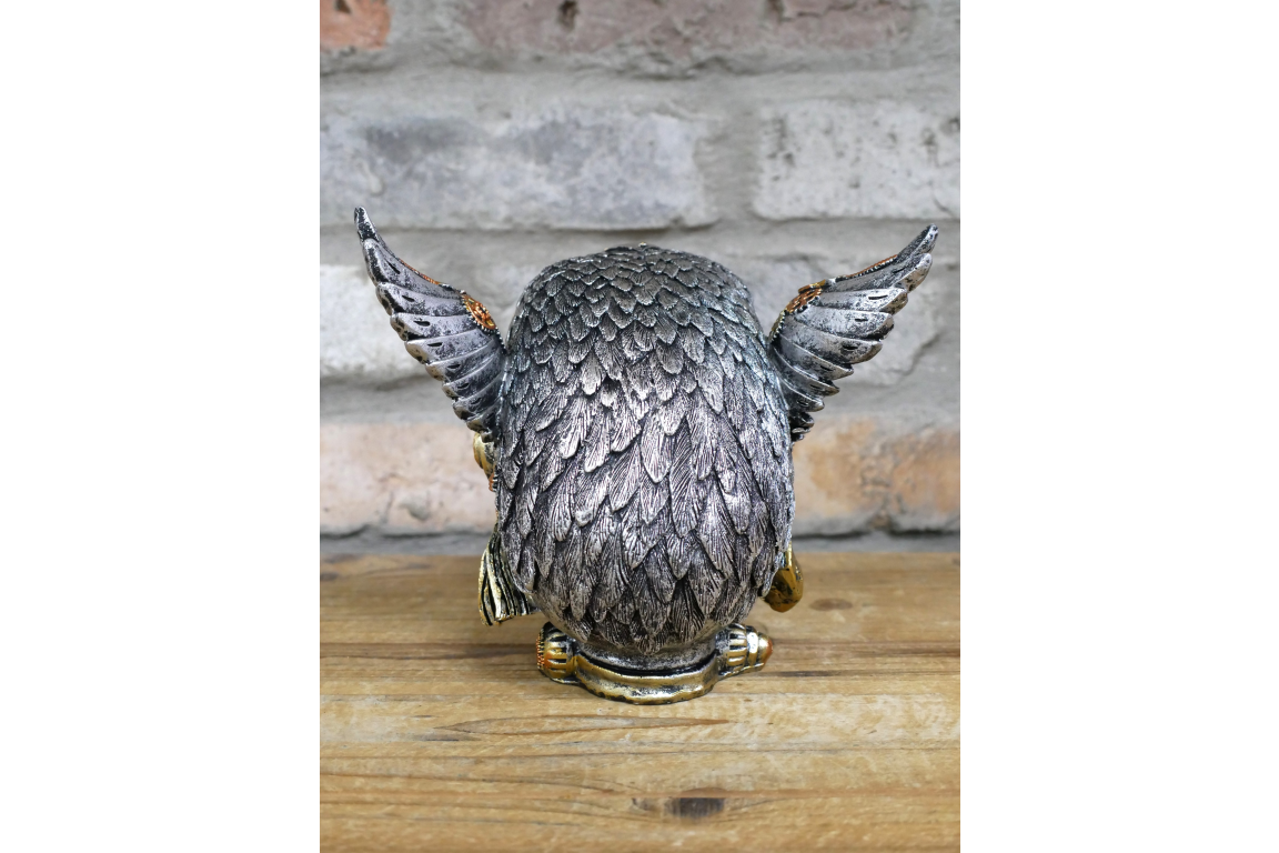 Bird on Skull