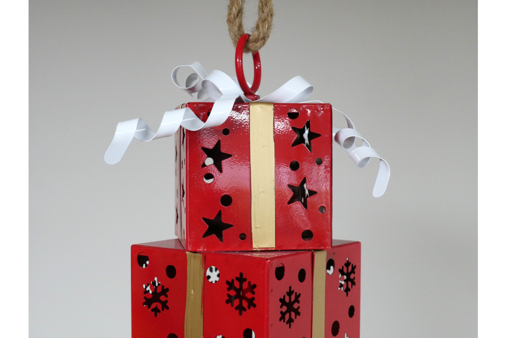 Hanging Present Stack