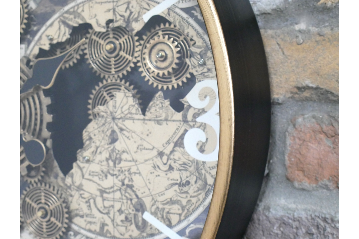 Clock with Cogs