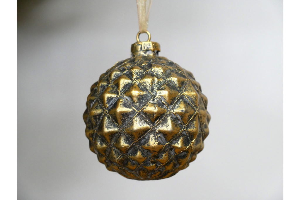Gold Bauble