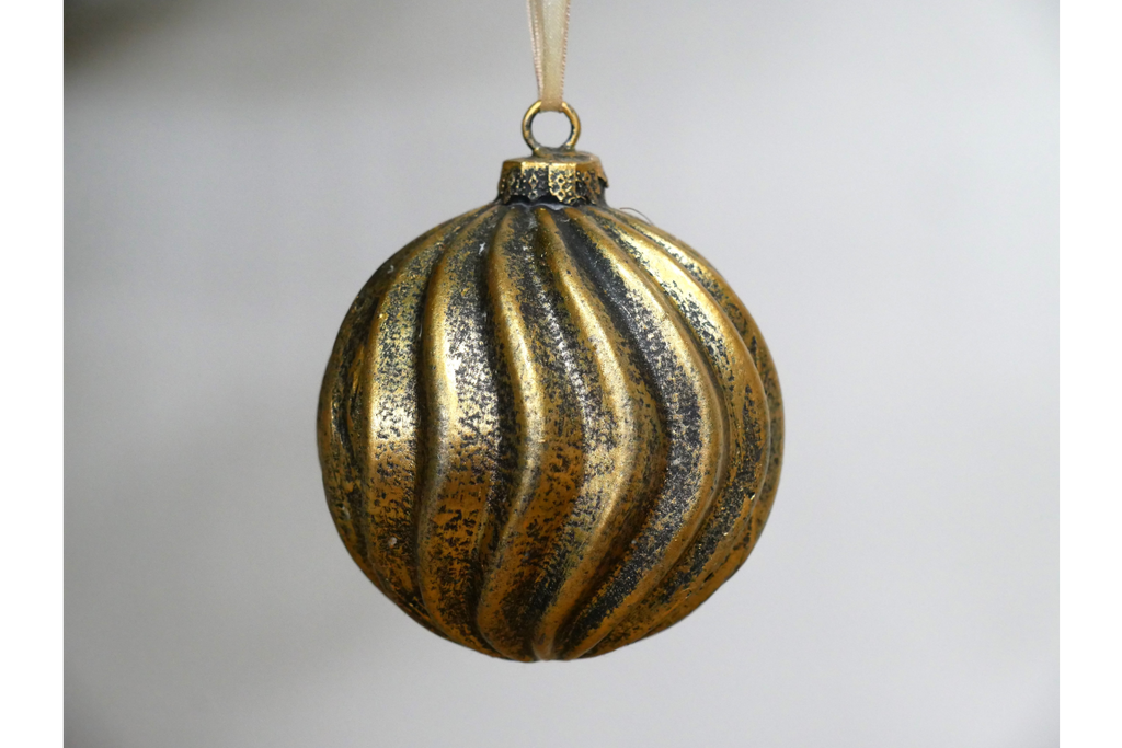 Gold Bauble