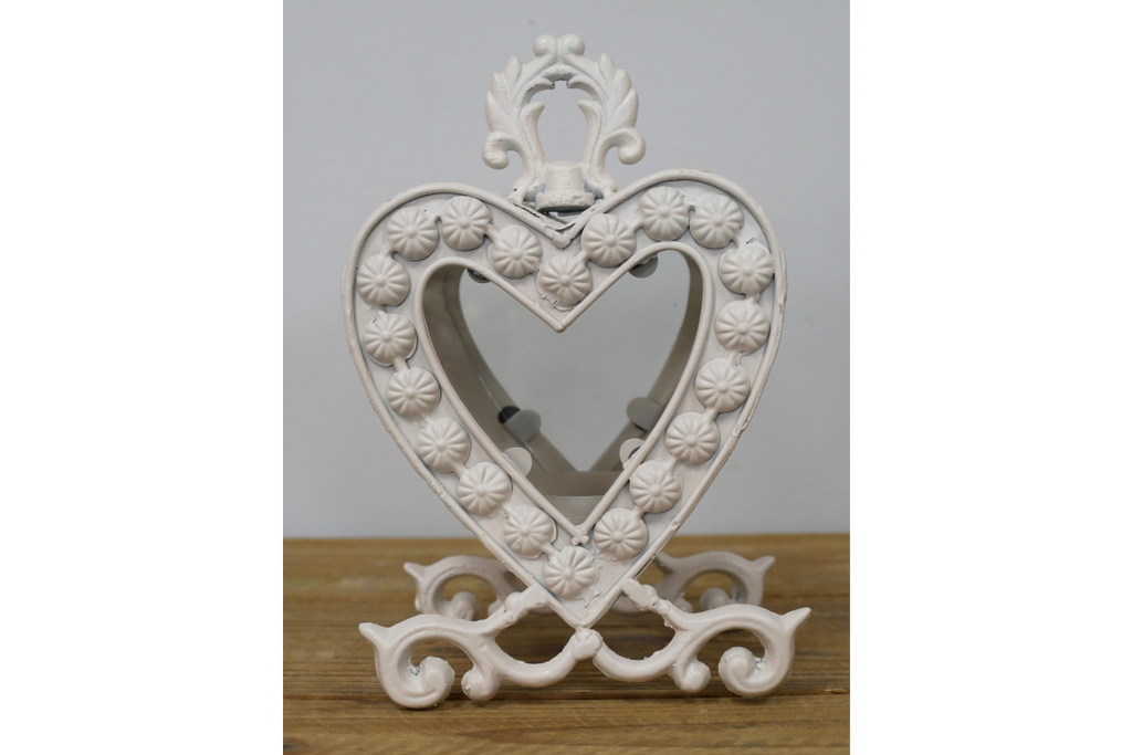 Cream Heart