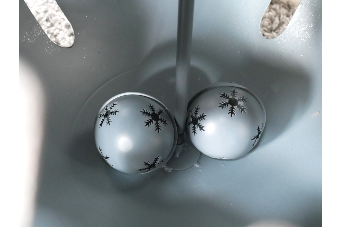 Set of 2 Giant Balls