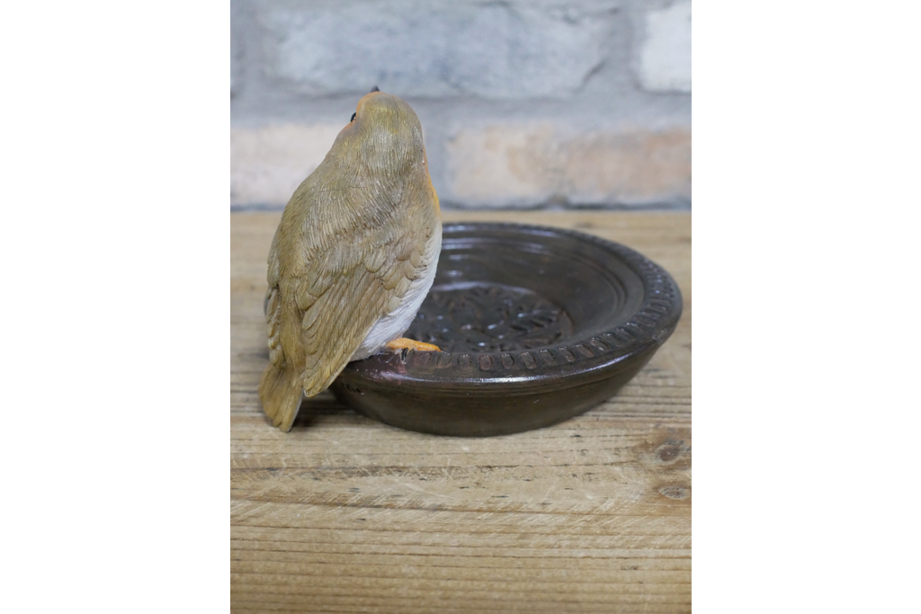 Robin Birdfeeder