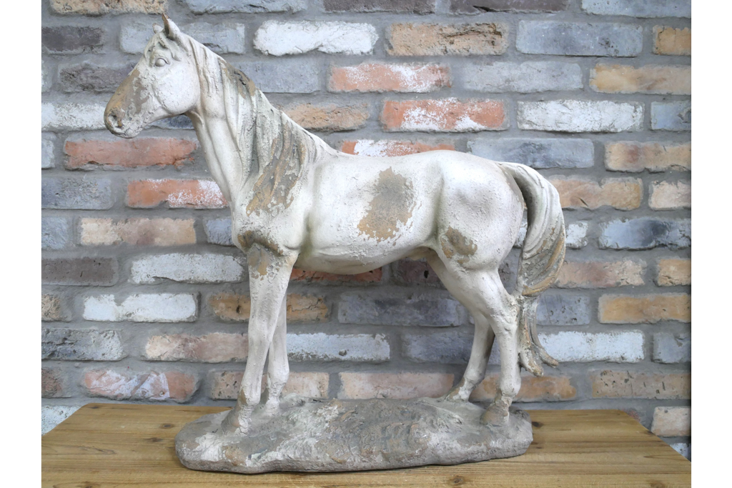 Standing Horse