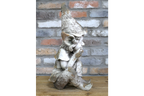 Sitting Elf