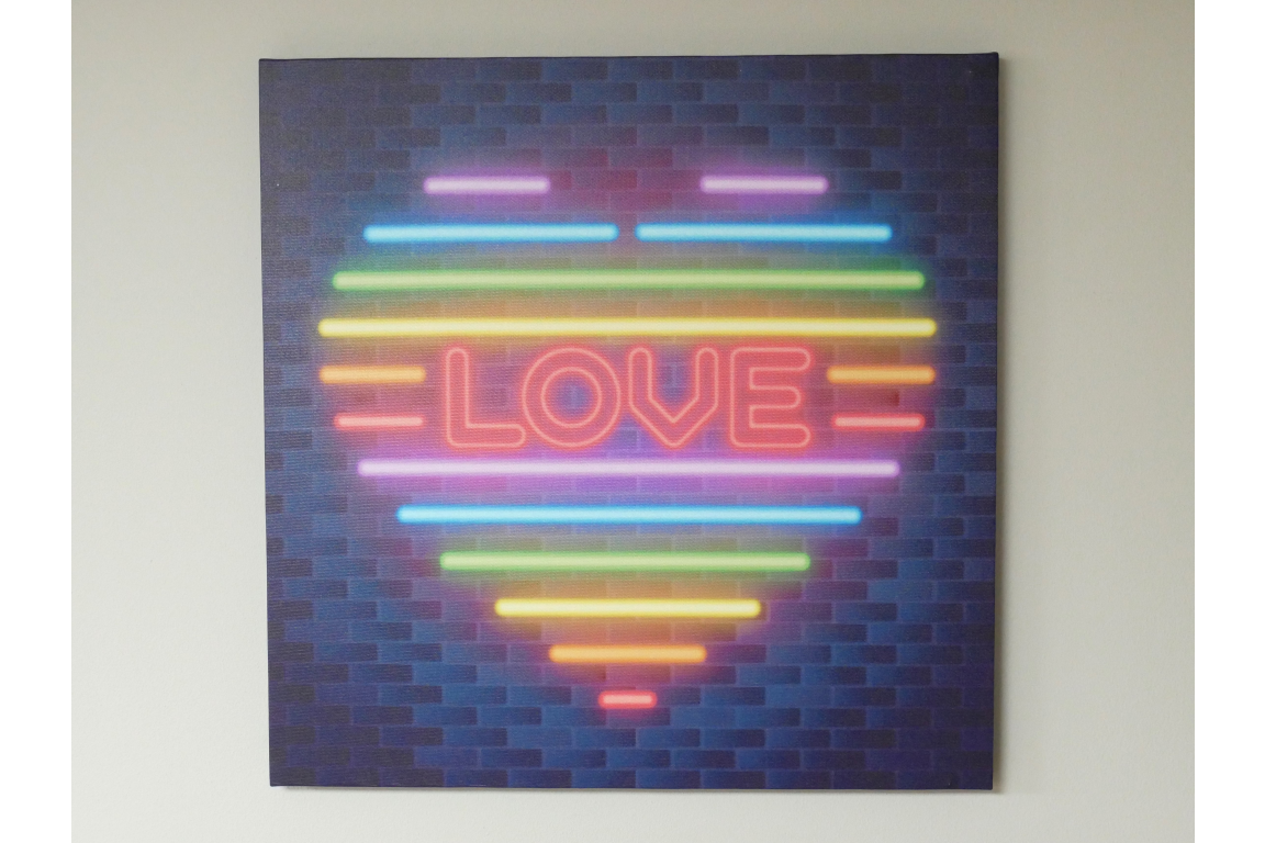 Love Canvas