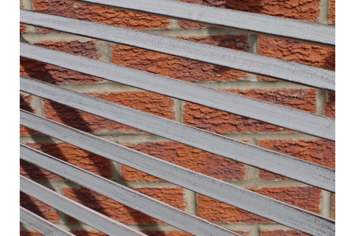 Antique Grey Lounger