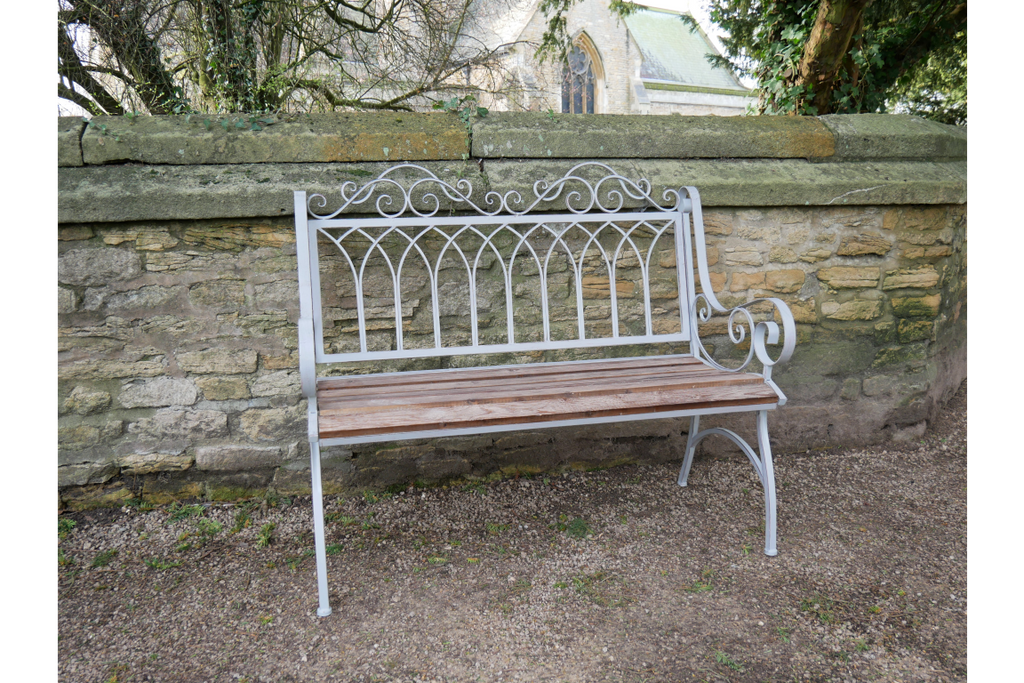 Lincoln Bench
