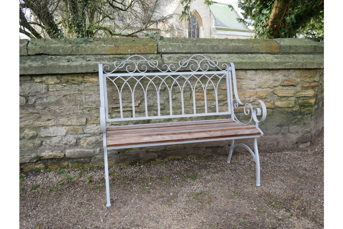 Lincoln Bench