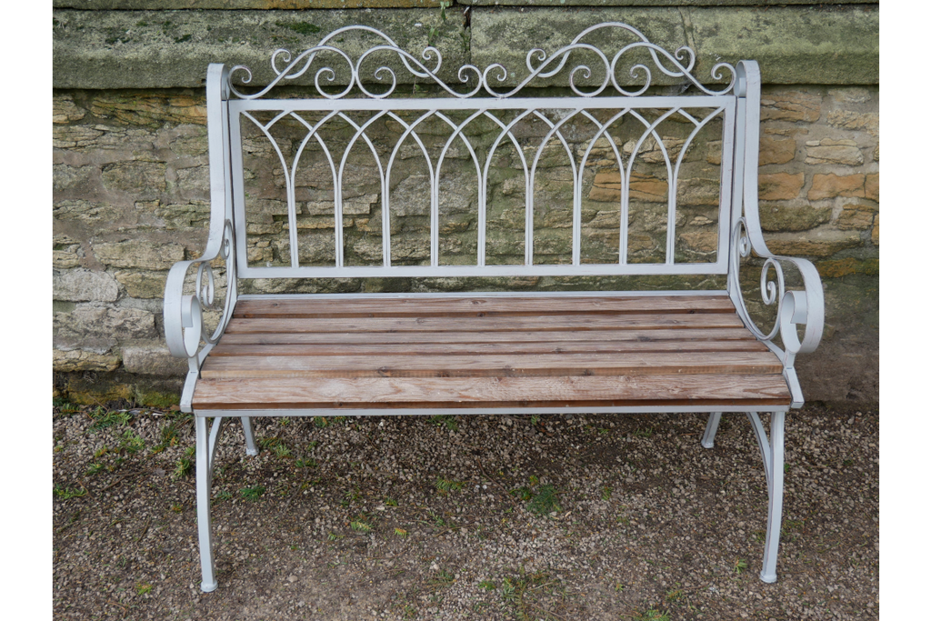 Lincoln Bench