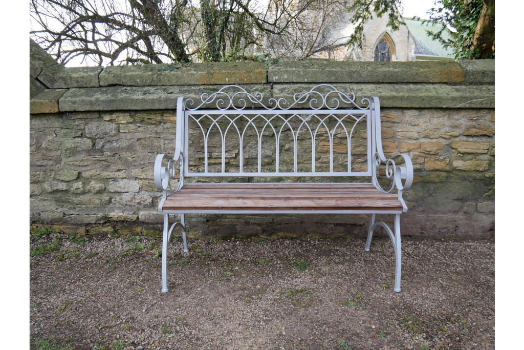 Lincoln Bench