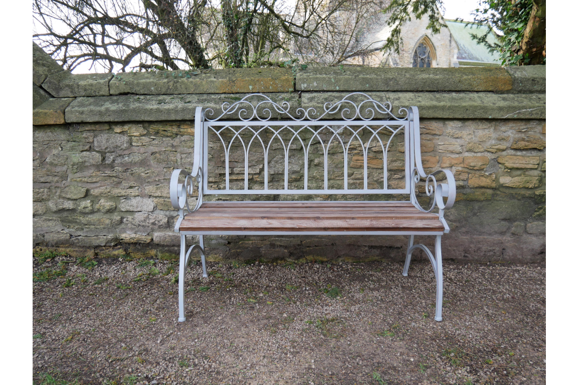 Lincoln Bench