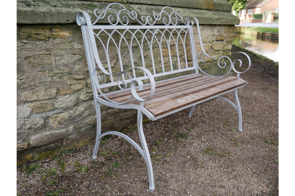 Lincoln Bench