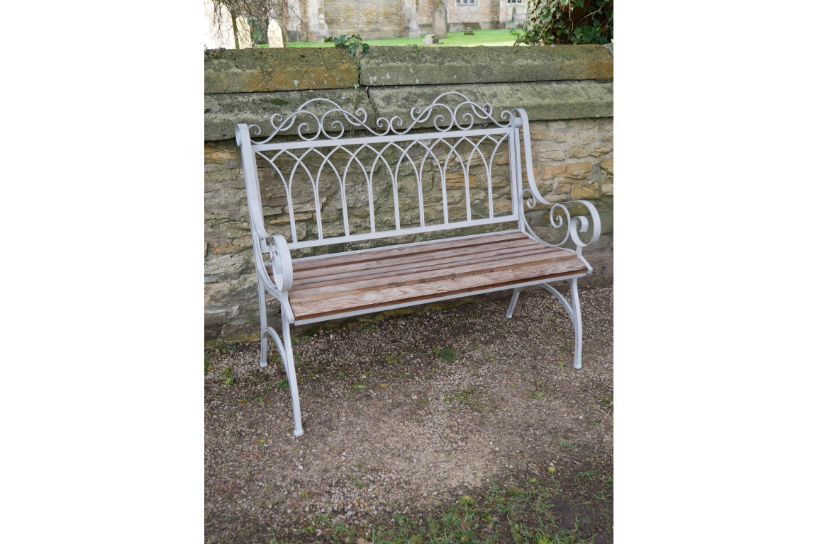Lincoln Bench