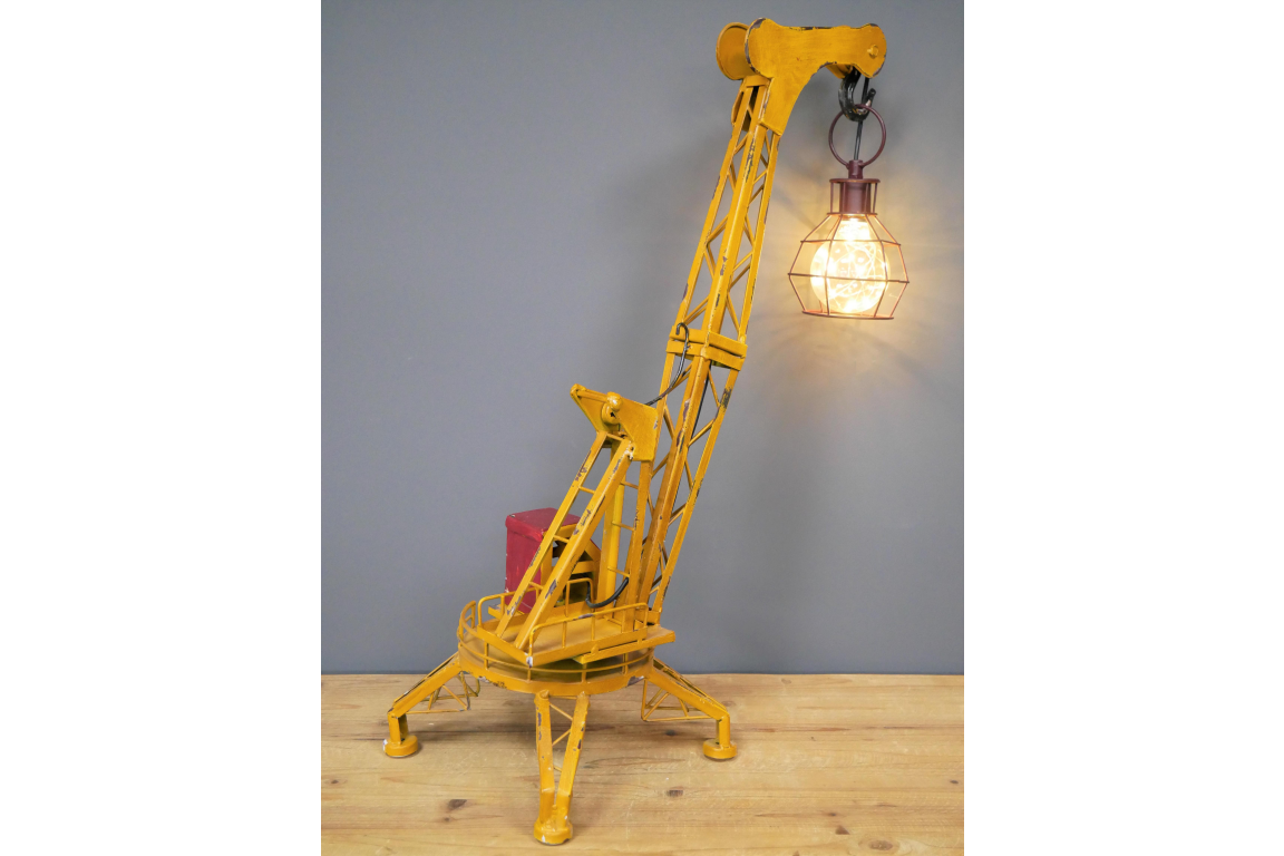 Crane Light