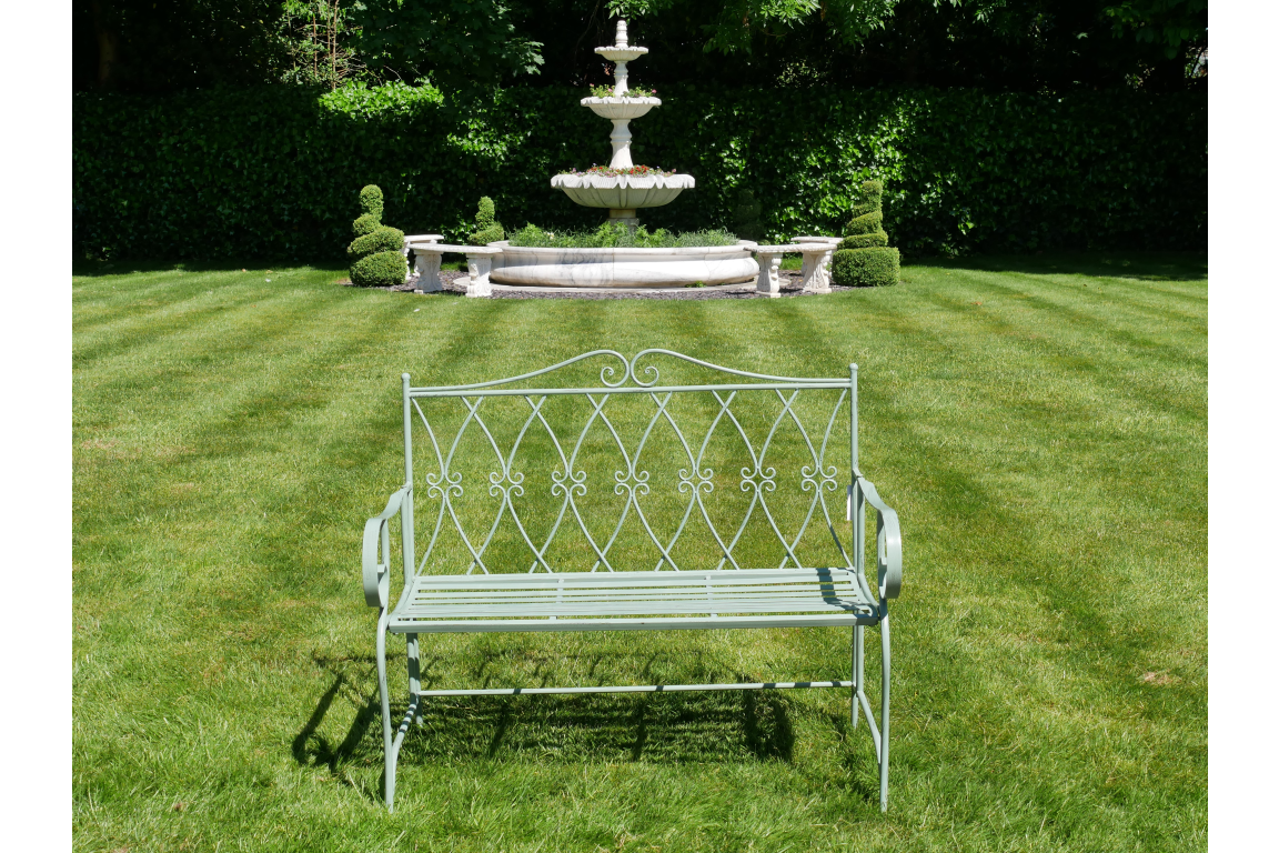 Pistachio Bench