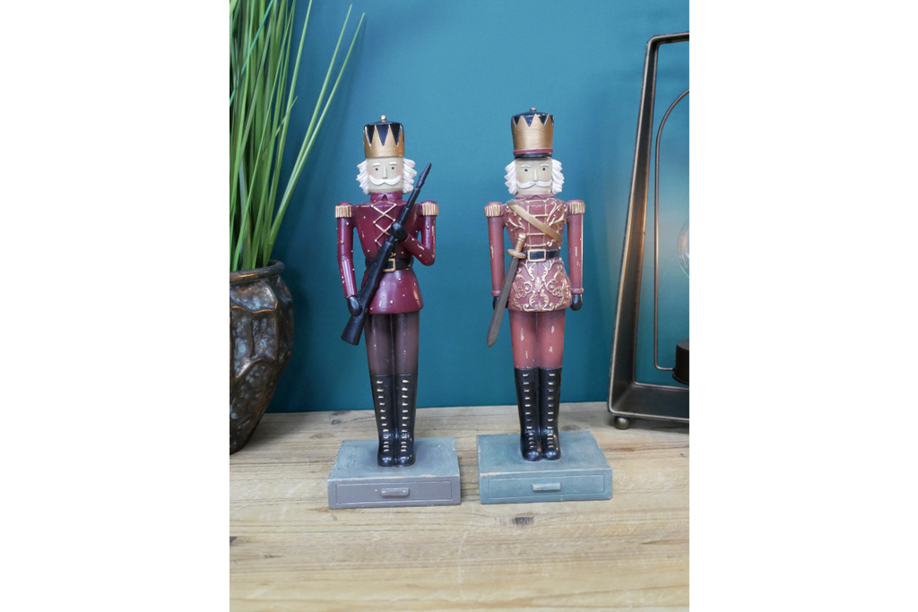 Set of Two Soldiers