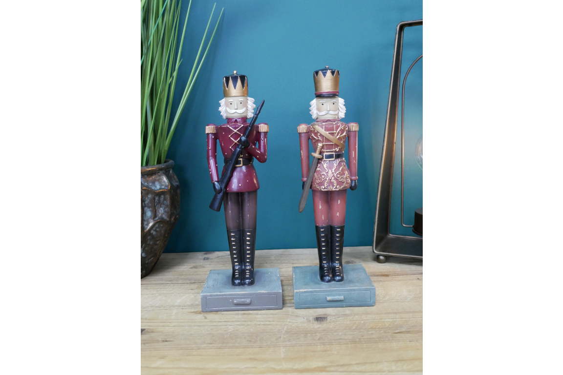 Set of Two Soldiers