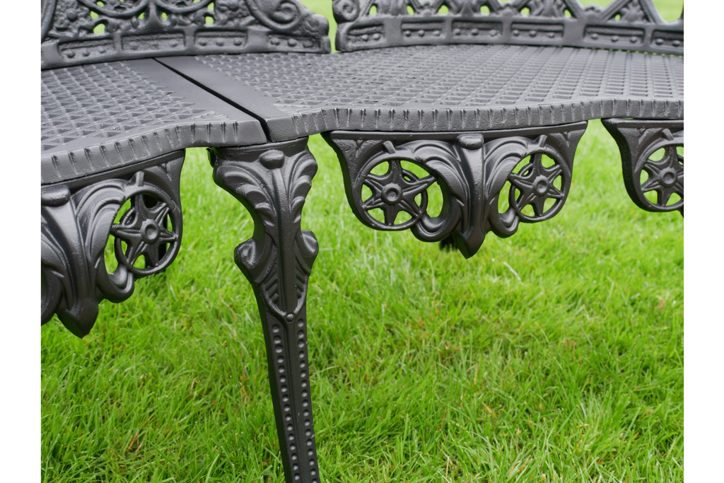 Black Aluminium Bench
