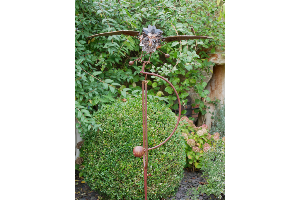 Owl Stake
